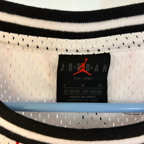 Jordan Basketball Jersey - Picture 3 of 6